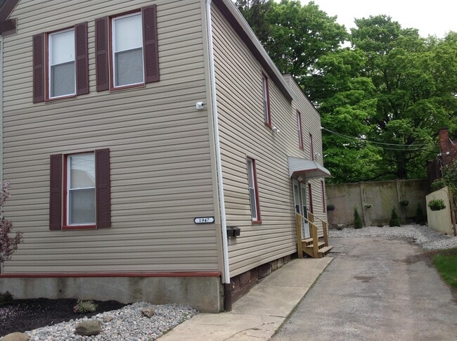 Front of home street view - 1947 E 124th Pl Unit Dn