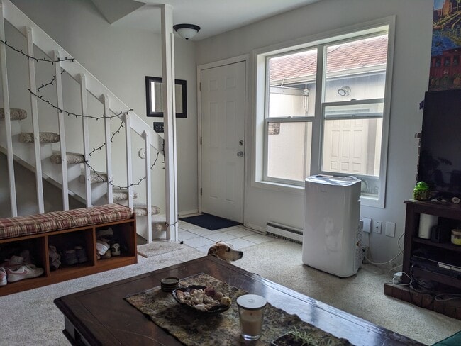 Living Room - 3205 Azalea Dr Unit 1