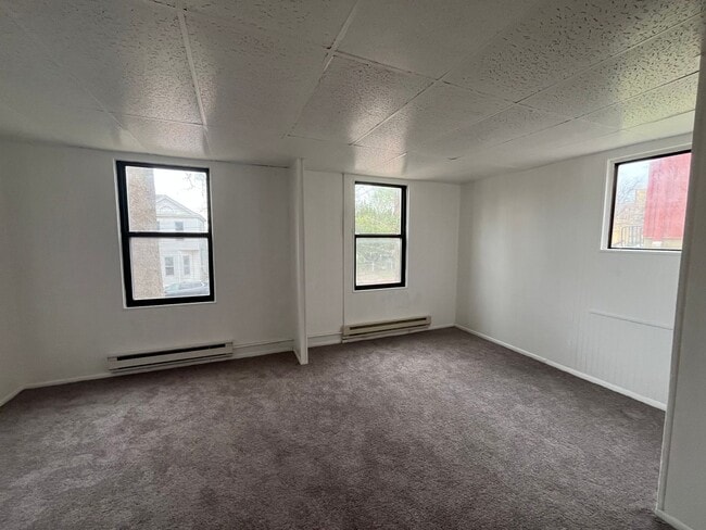 Photo - 1028 E 5th St Unit 2