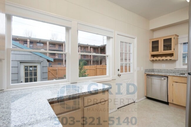 Photo - GPM569 - SE Caruthers St (T2) Unit 4124