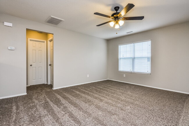 2236 Ballston Pl