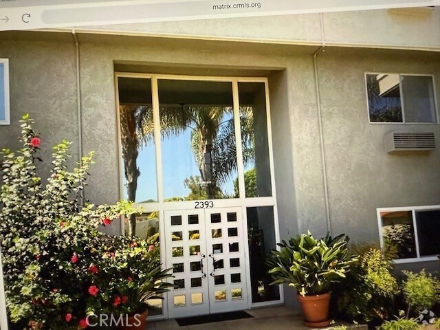 Building Photo - 2393 Via Mariposa W Unit 1F Rental