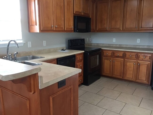 Photo - Charming 3BR/2BA Home with Open Split Floor Plan in Druid Oaks