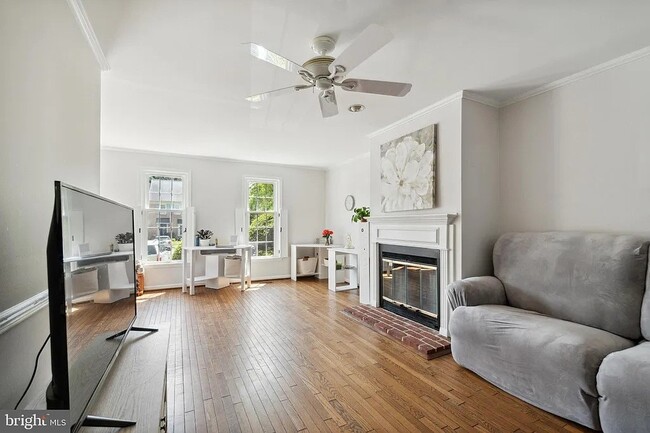 Photo - 202 Tinker Dr