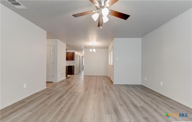 Photo - 601 Lost Trl