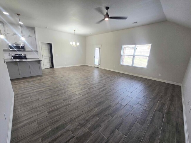 Photo - 9221 Anaum Ln