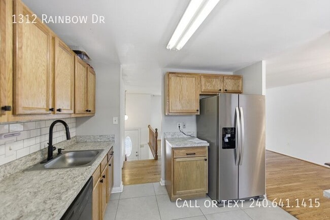 Photo - 1312 Rainbow Dr