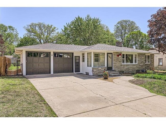 Building Photo - 3808 Welcome Ave N