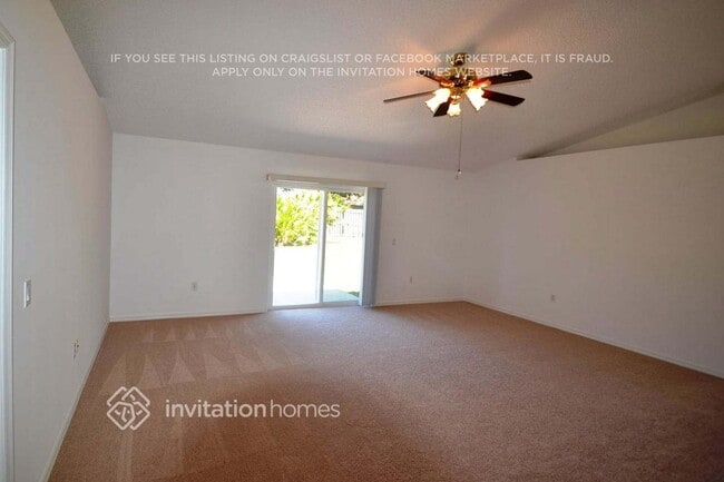 Photo - 782 Superior St