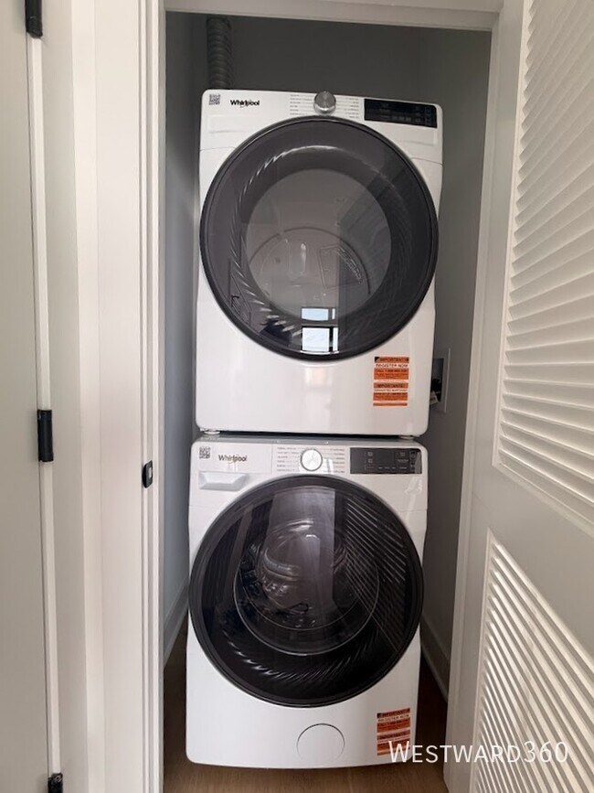 Photo - 1320 S Ashland Ave Unit 201