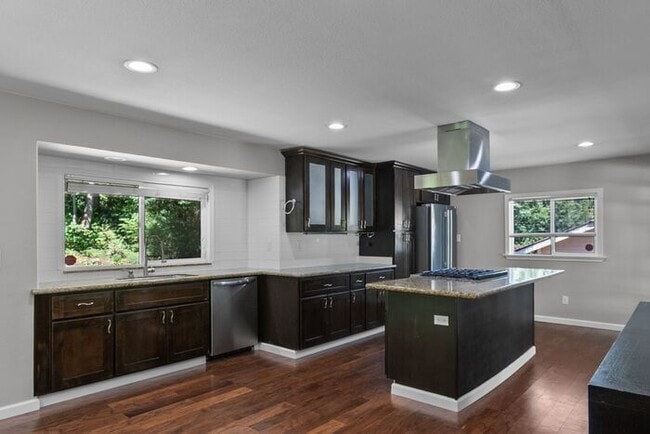 Air Conditioned Urban Retreat in Whispering Pines