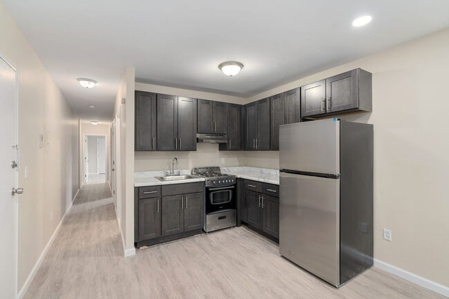 Photo - Railroad Manor - Nearly Renovated - Studio, 1 & 2 Bedroom apartments