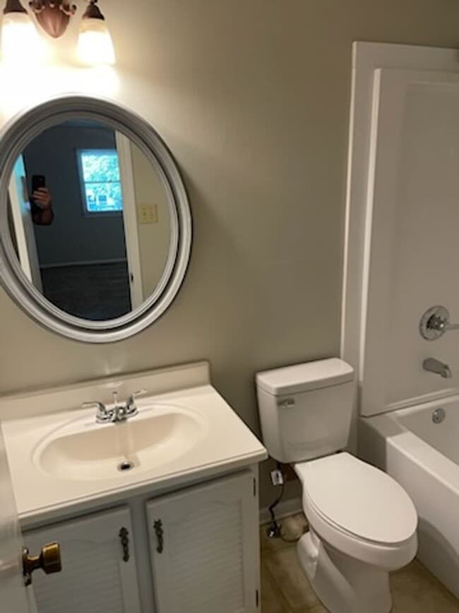 Photo - 1535 Jordan Ave NW Unit A