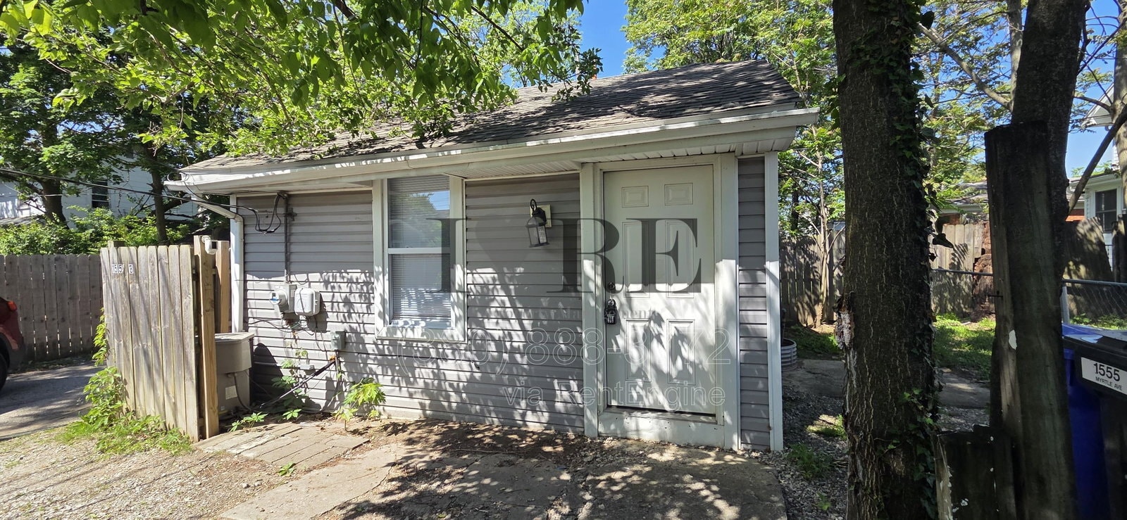 Photo - 1555 Myrtle Ave