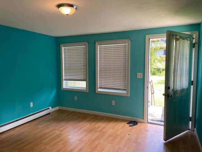 Photo - 71 Hickok St