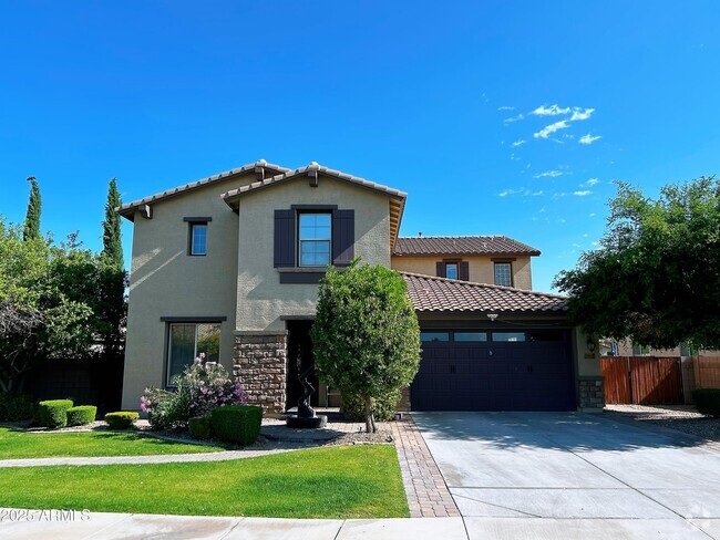 Building Photo - 702 W San Carlos Way Rental