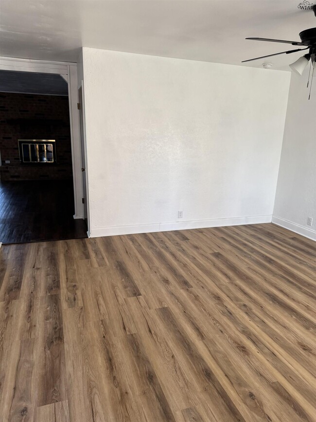 Photo - 2304 Tinker Trl