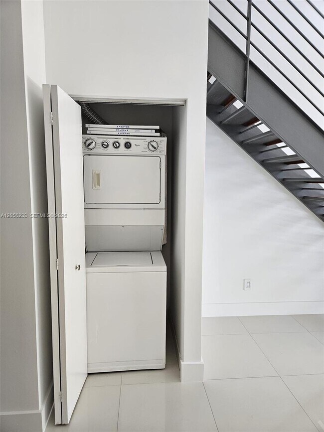 Photo - 60 SW 13th St Unit 2810