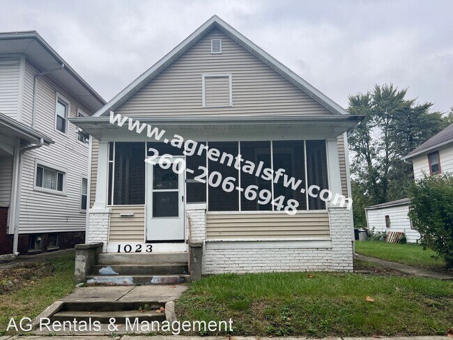 3 br, 1 bath House - 1023 E Berry St - 3 br, 1 bath House - 1023 E Berry St