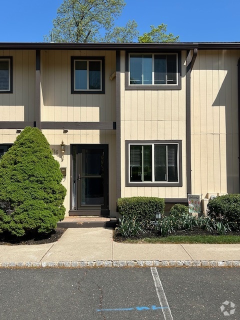 Building Photo - 116 Chelsea Way Unit 116 Chelsea Rental