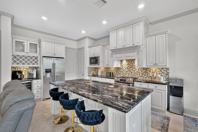 Photo - 226 Skybranch Ct