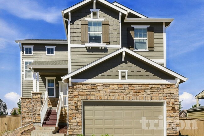 Photo - 305 Calhoun Cir