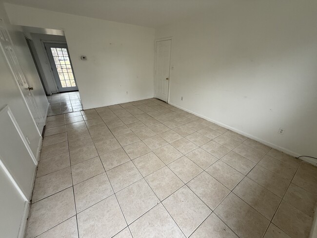 Photo - 1112 S St Marks Ave