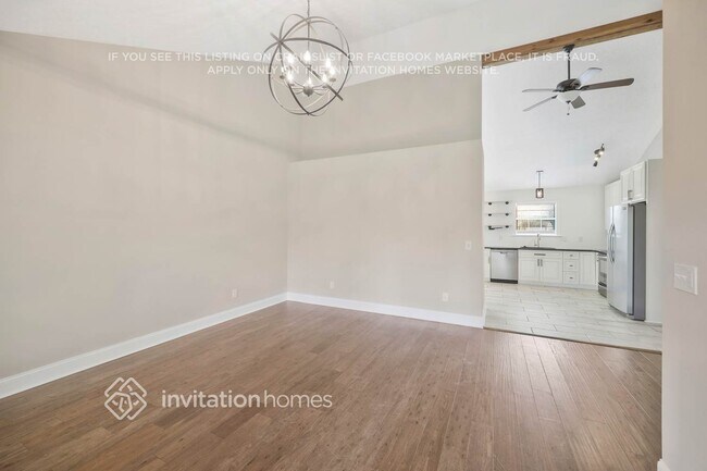 Photo - 1781 Merritt St