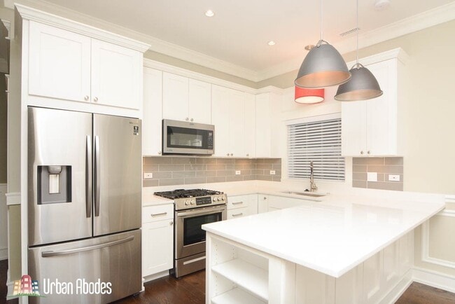 Photo - 3455 N Hoyne Ave Unit M05H