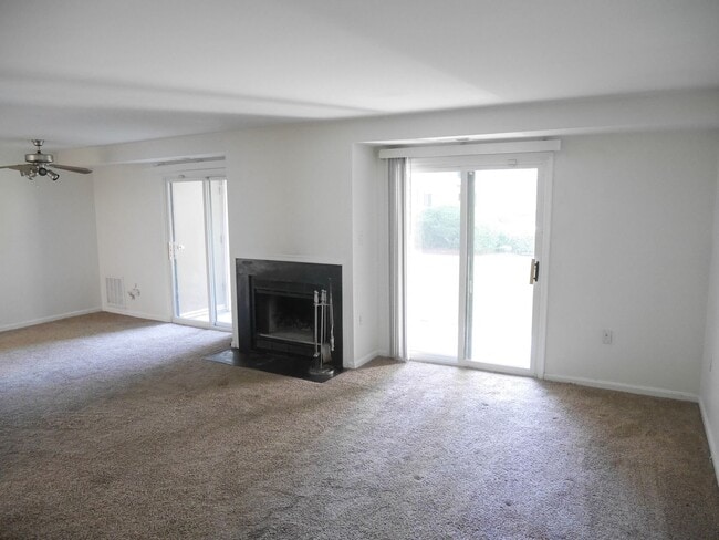 Photo - Your Home is Your Palace! Glen Burnie, MD