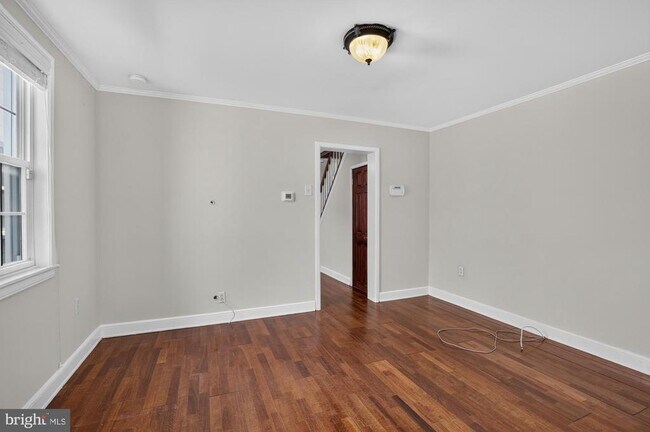 Photo - 1439 E Oxford St