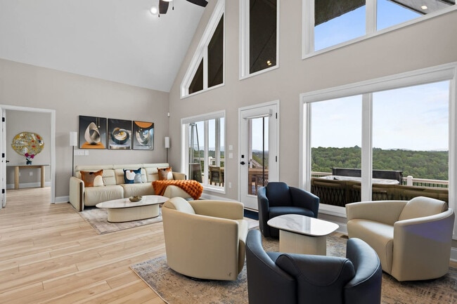 Building Photo - 94 River Knl Trl Unit ID1287529P