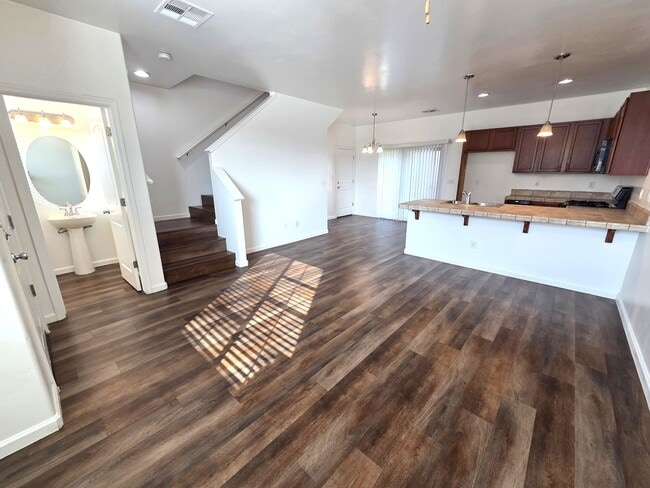 Photo - Beautiful 3 Bedroom 2.5 Townhouse by Summit Charter Academy