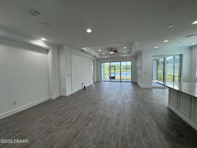 Photo - 725 Margaritaville Ave