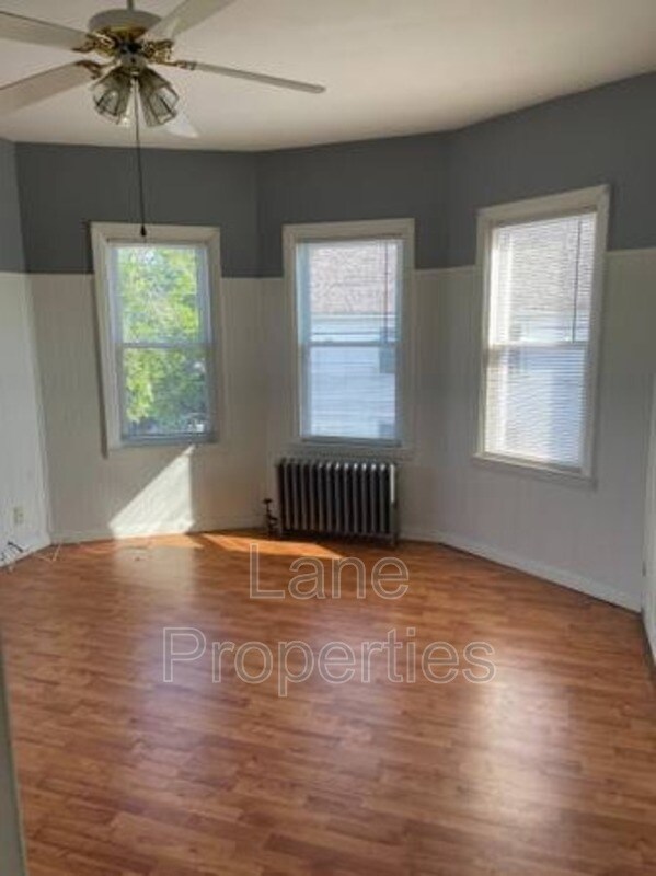 Photo - 63 Worcester St