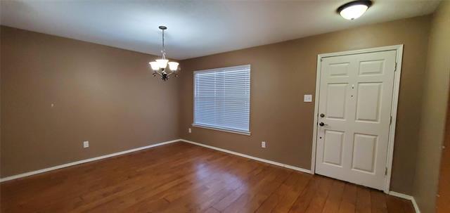 Photo - 2244 Chapman Dr