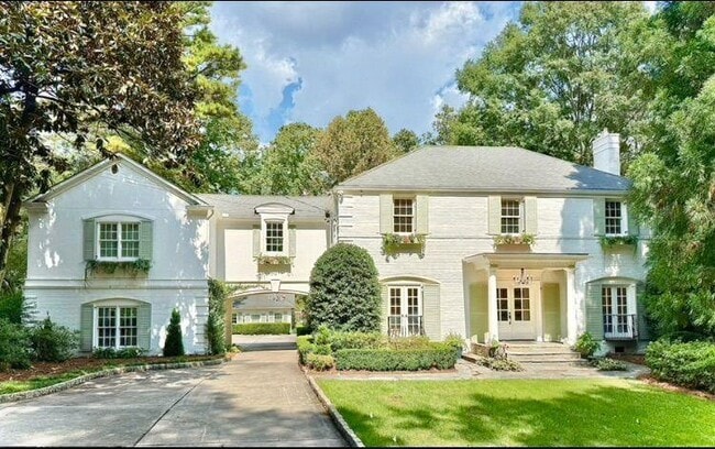 Building Photo - 3418 Habersham Rd NW