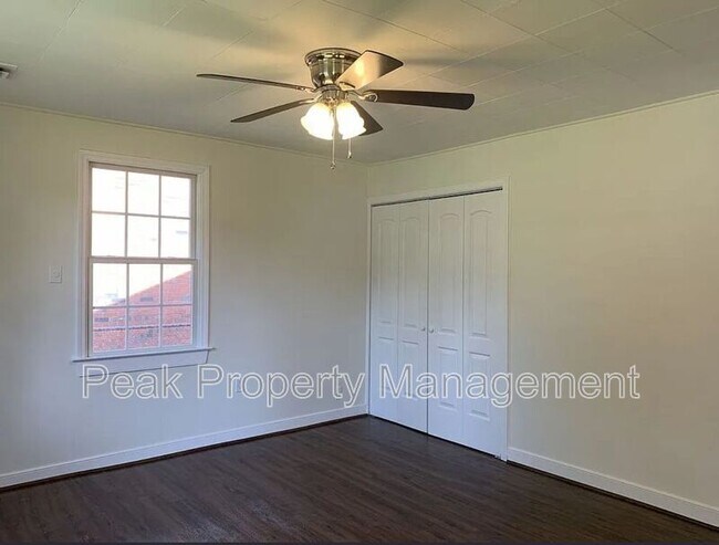 Photo - 2204 Ford Ave