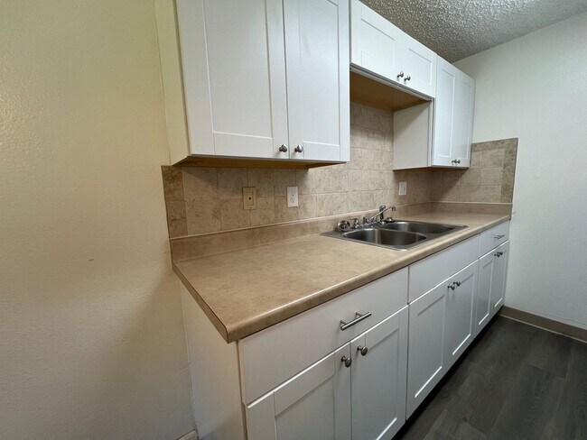 Photo - 10th Street Square Apartments Unit 10th347