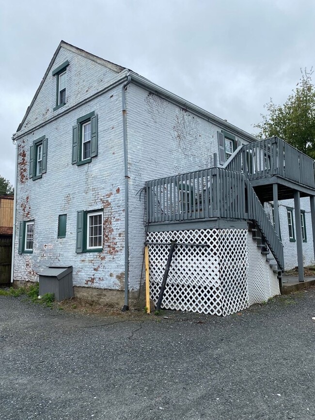 Photo - 10 W Apple Ave Unit 10 W. APPLE AVENUE APT. B