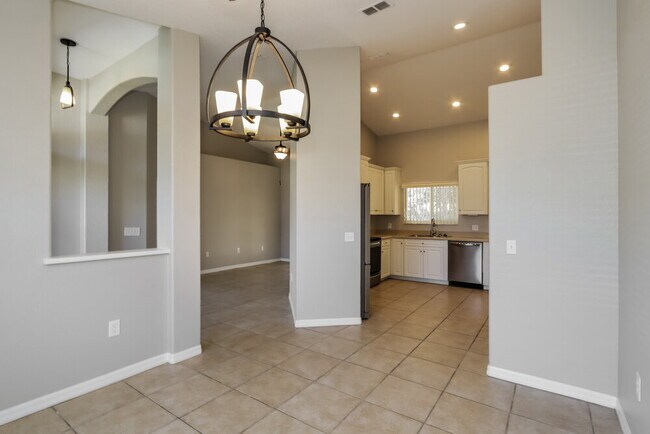 Photo - 2695 High Ridge Dr