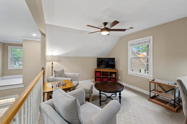 Photo - 110 Mayfair Ct Unit SI FL9-ID1594705P