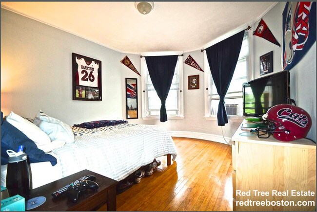Photo - 1793 Beacon St Unit PH5