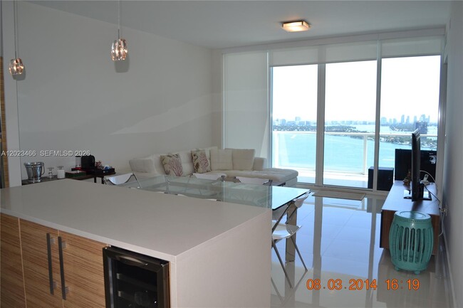 Photo - 2020 N Bayshore Dr Unit 2805