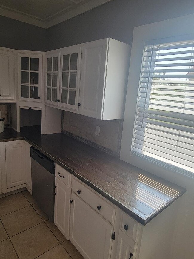 Photo - 3036 W 51st St Unidad 1