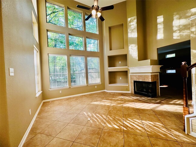 Photo - 3 W Greenhill Terrace Pl