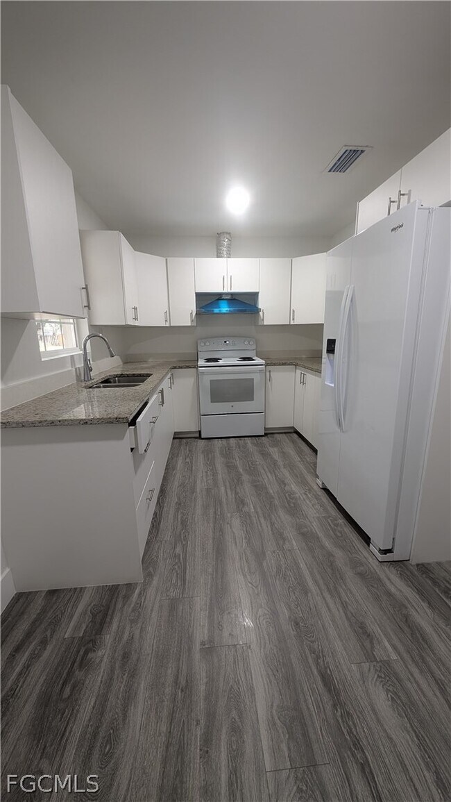 Photo - 660 S Missouri St