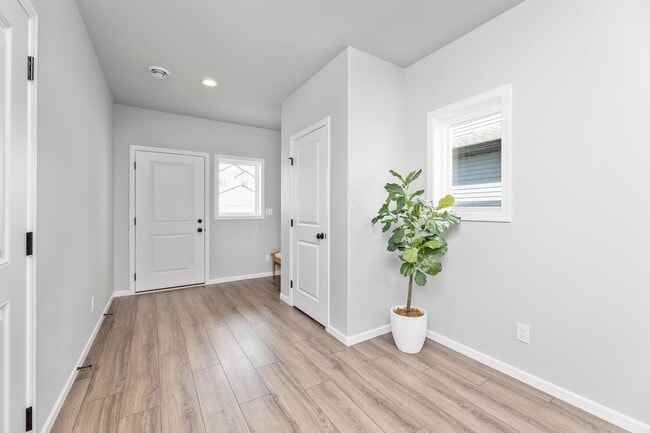 Photo - 4-bedroom, 3-bathroom South Fargo Single-Family Home w/ 2 Stall Garage