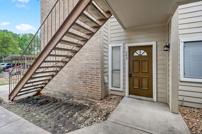 Photo - Cozy 2 bedroom in great neighborhood