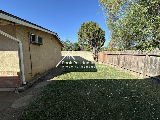 Photo - Warren2615-19 Unit 2619